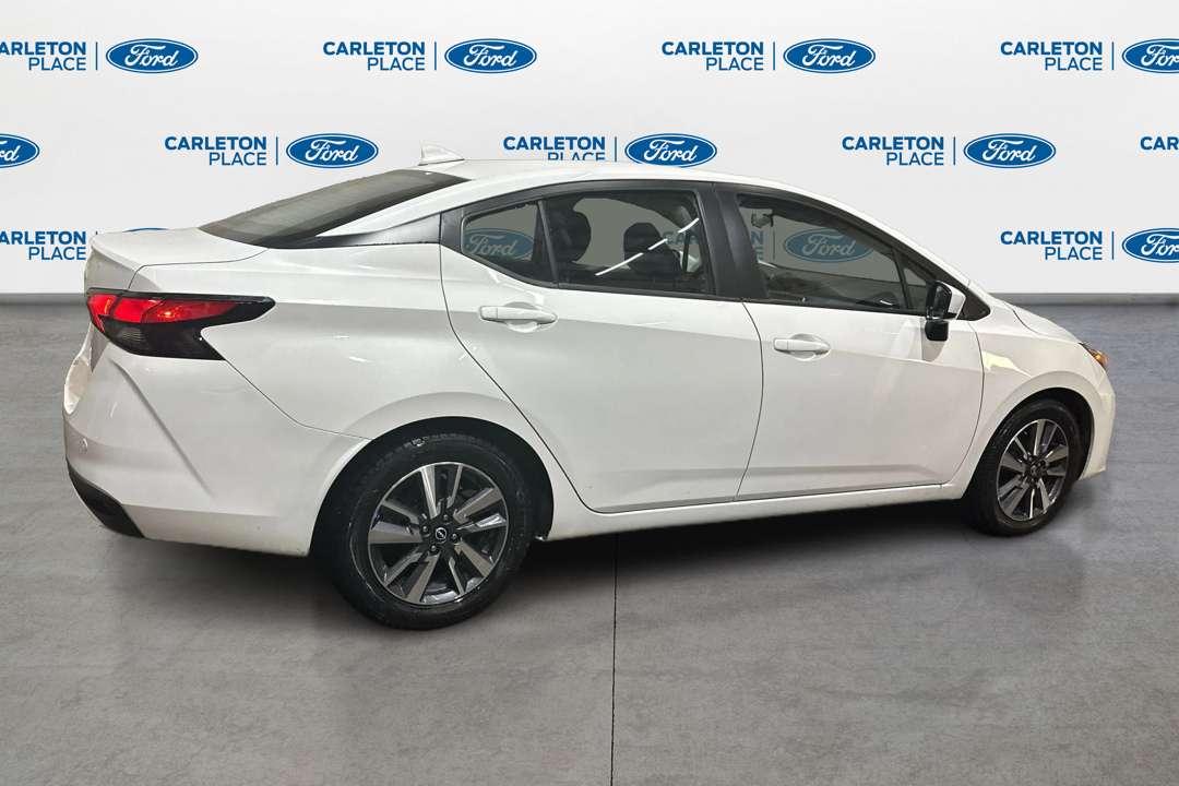 2025 Nissan Versa SV  - Heated Seats -  Apple CarPlay — снимка 1
