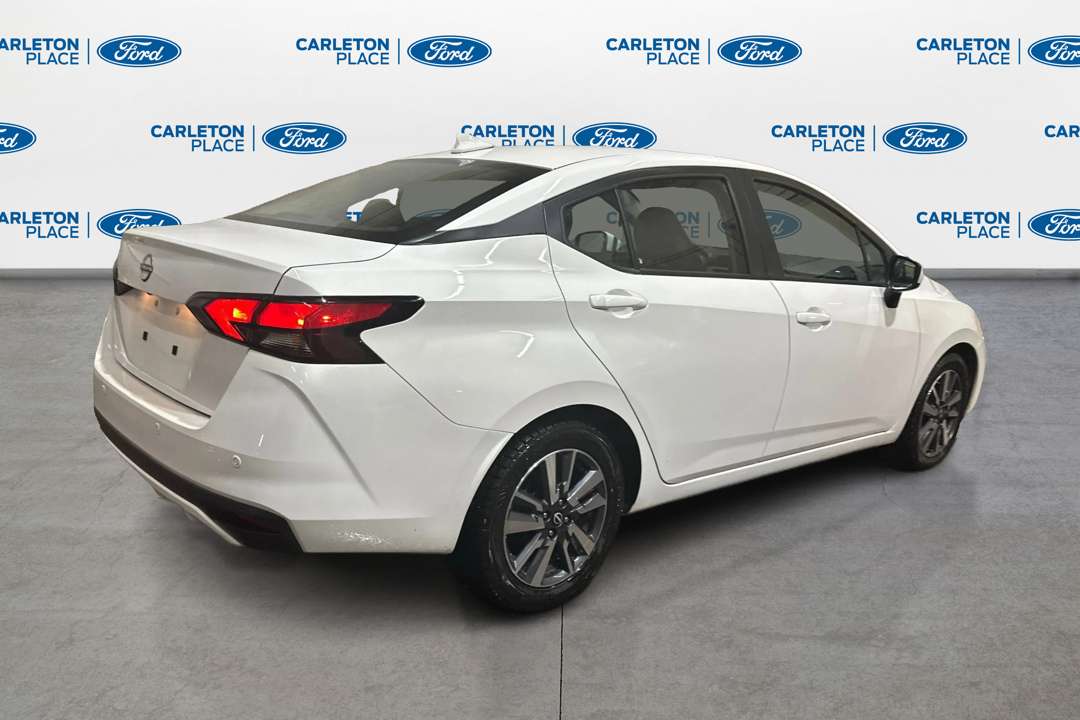 2025 Nissan Versa SV  - Heated Seats -  Apple CarPlay — снимка 1