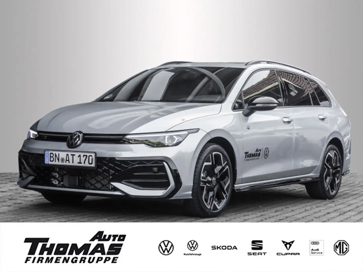 Volkswagen Golf Variant Golf  Variant  1.5 eTSI R-Line DSG AHK Pano Silber - 1