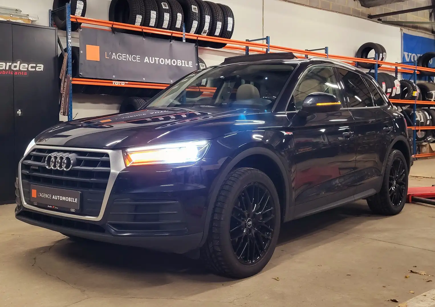 Audi Q5 2.0 TDi Quattro Sport PANO 20" Att-Remorque GAR12M Noir - 2