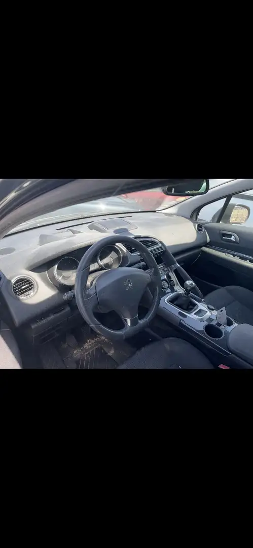 Peugeot 3008 1.6 HDi 115ch FAP Allure - 1
