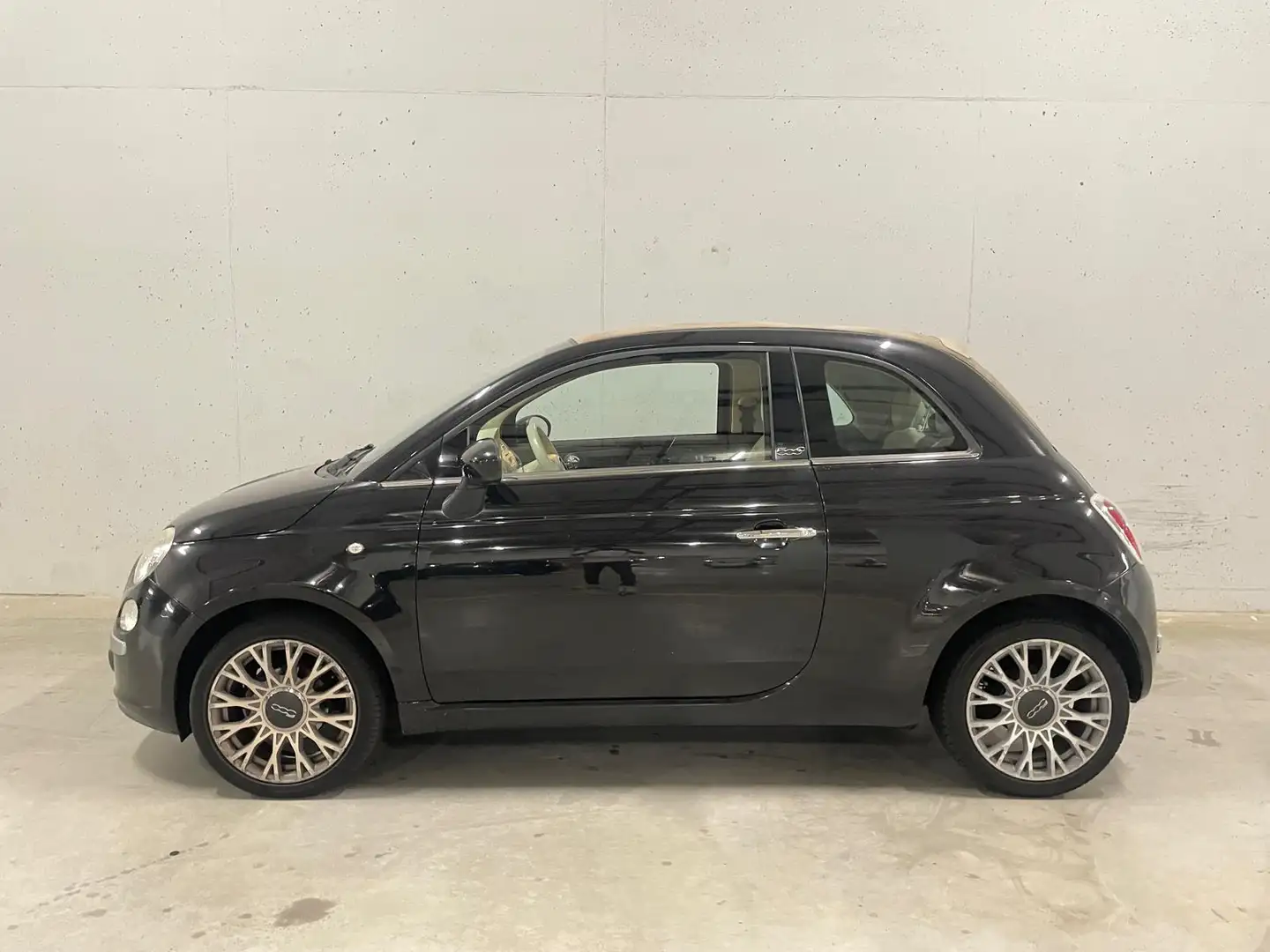 Fiat 500C 1.2 Lounge Automaat Leer Airco PDC APK NAP Schwarz - 2