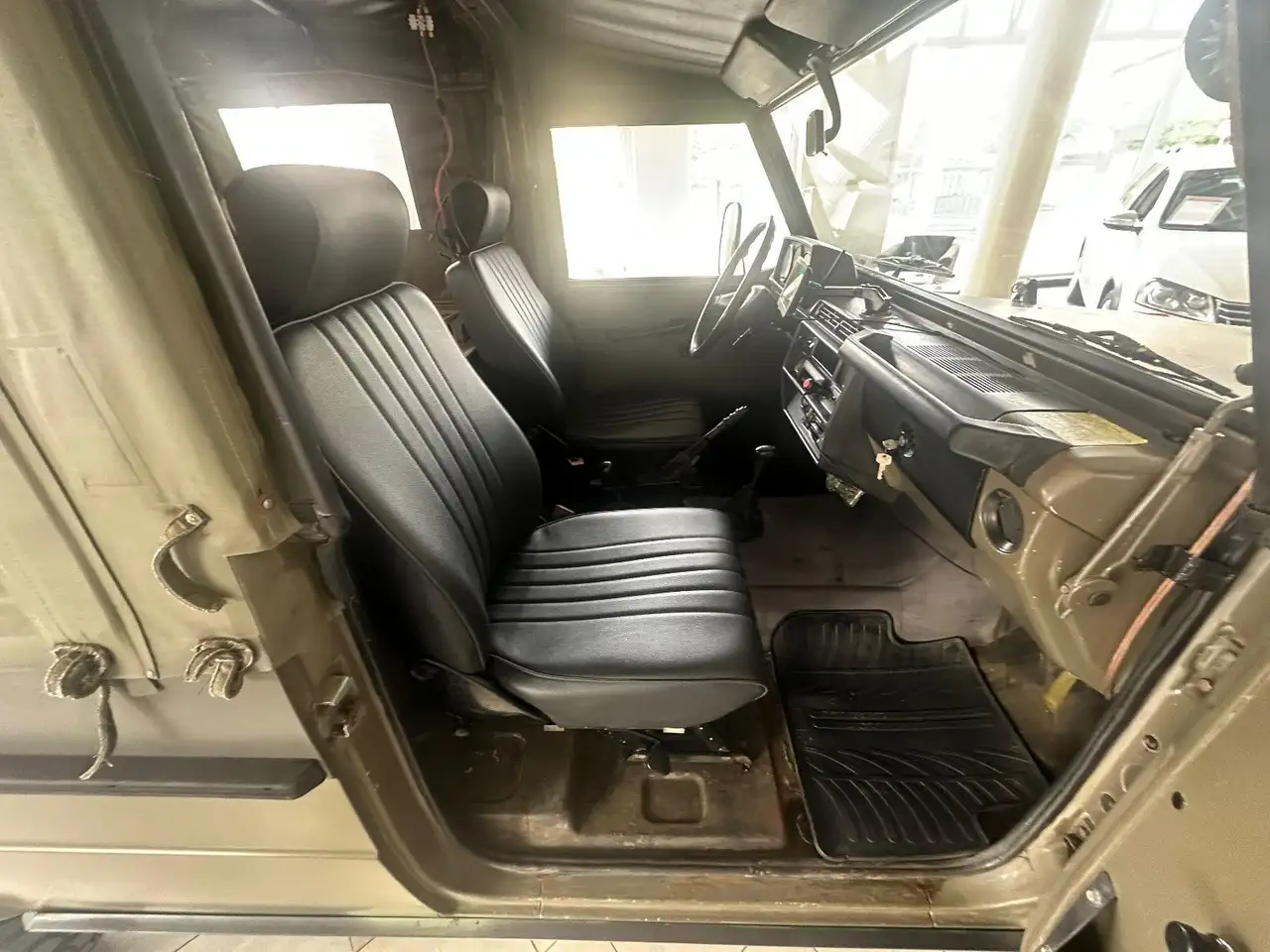 Mercedes-Benz G 300 HU neu "H" Kennzeichen, foto 10
