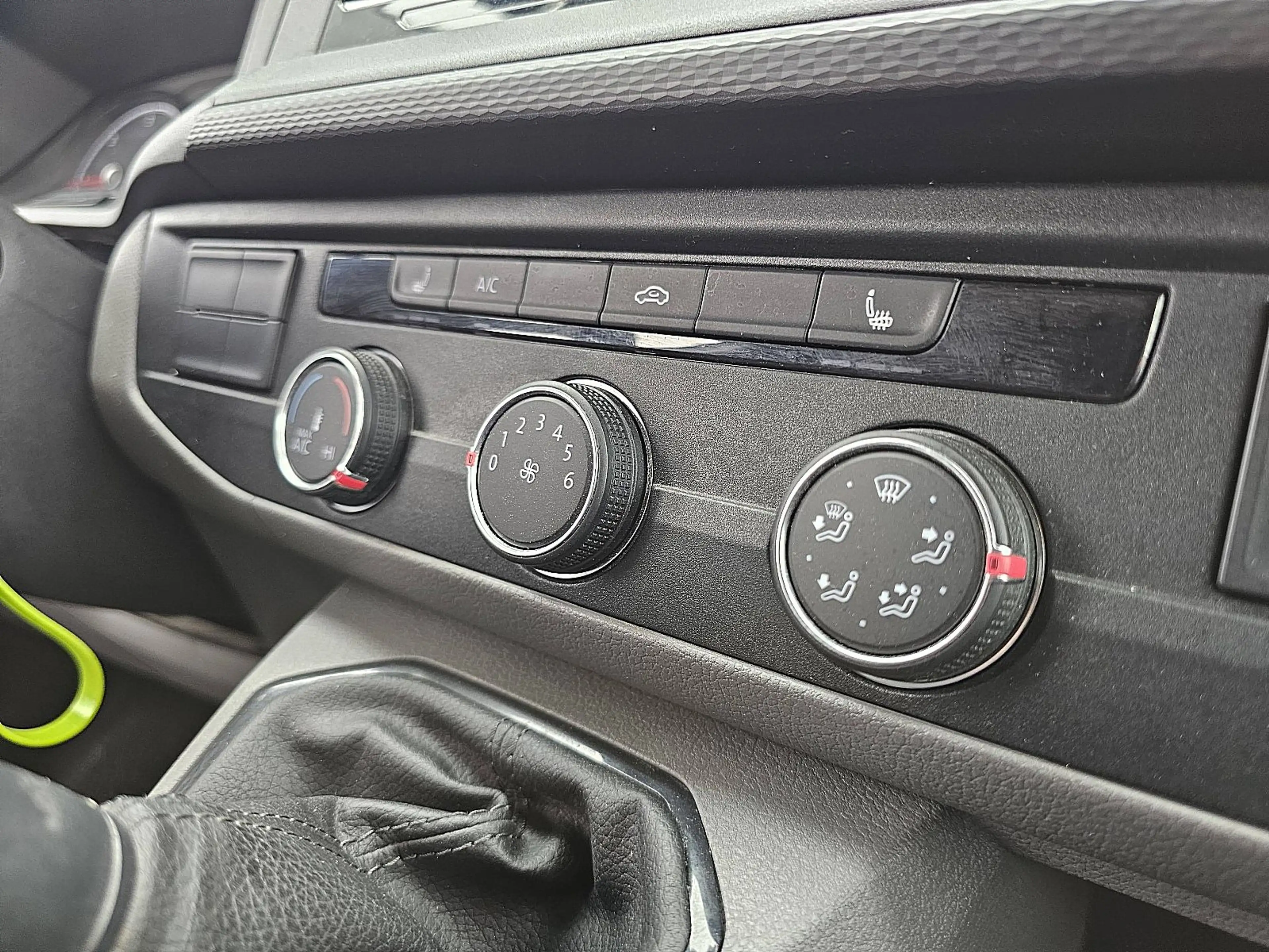 Volkswagen Transporter 2.0 TDI T6.1 L1H1 Carplay Achterklep Trekhaak Crui — photo 10