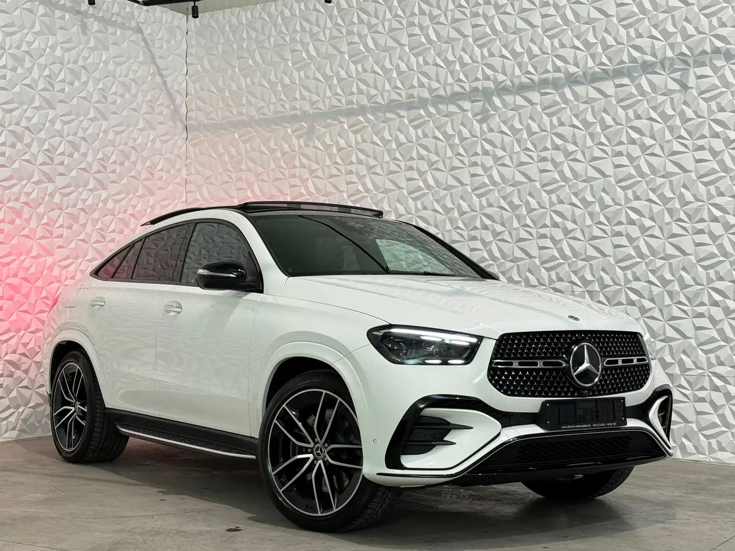 Mercedes-Benz GLE 350 de Coupé AMG Line Wit - 1