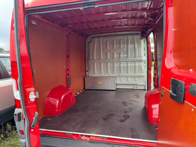 Fiat Ducato view 12