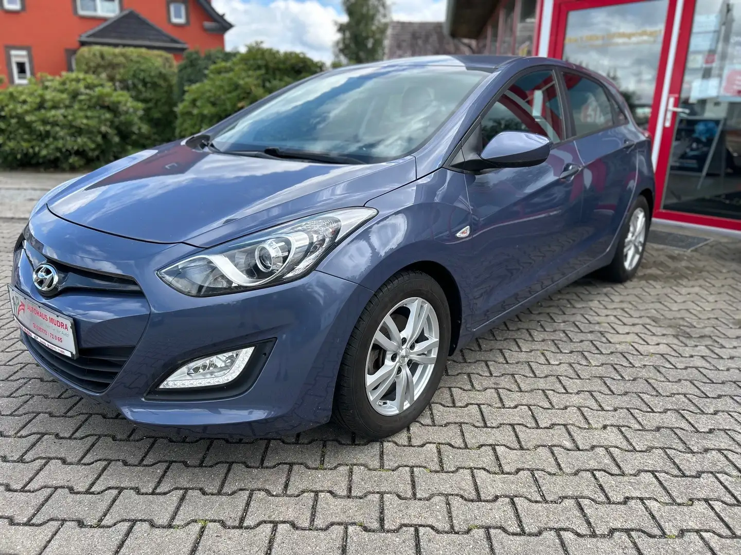 Hyundai i30 1.4 Classic Blau - 2