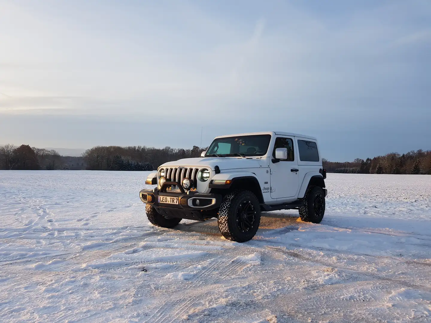 Jeep Wrangler Wrangler 2.2 CRDi Hardtop AWD Automatik Sahara Weiß - 2