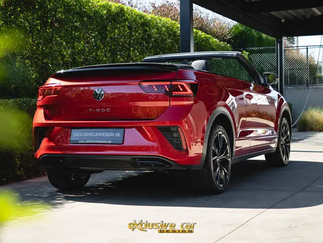 Volkswagen T-Roc view 5