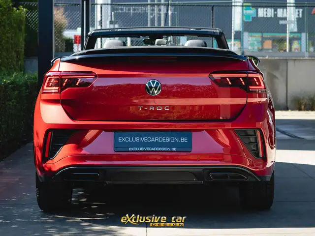 Volkswagen T-Roc view 6