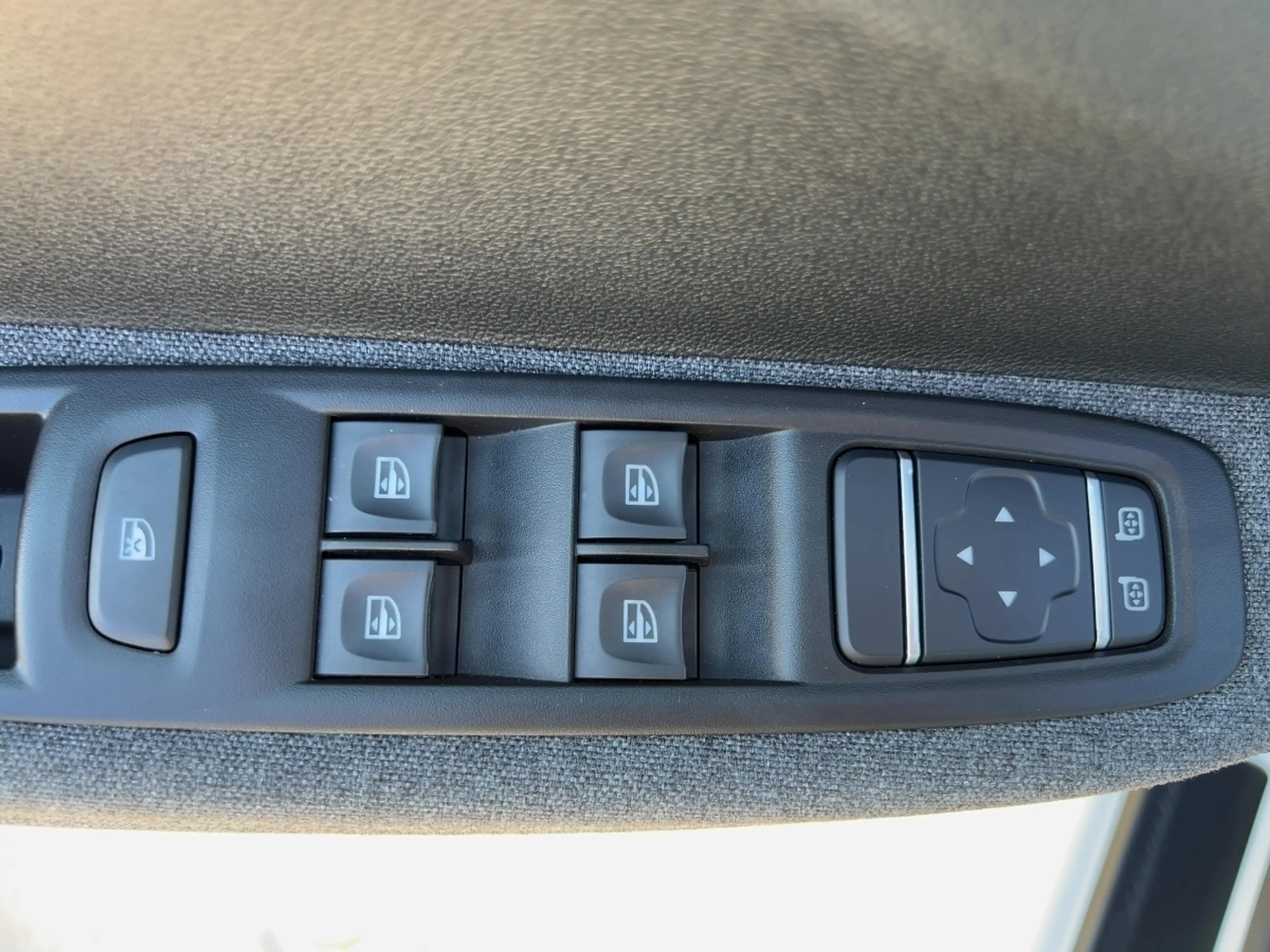 Renault ZOE R135 Z.E. 50 Experience — photo 13