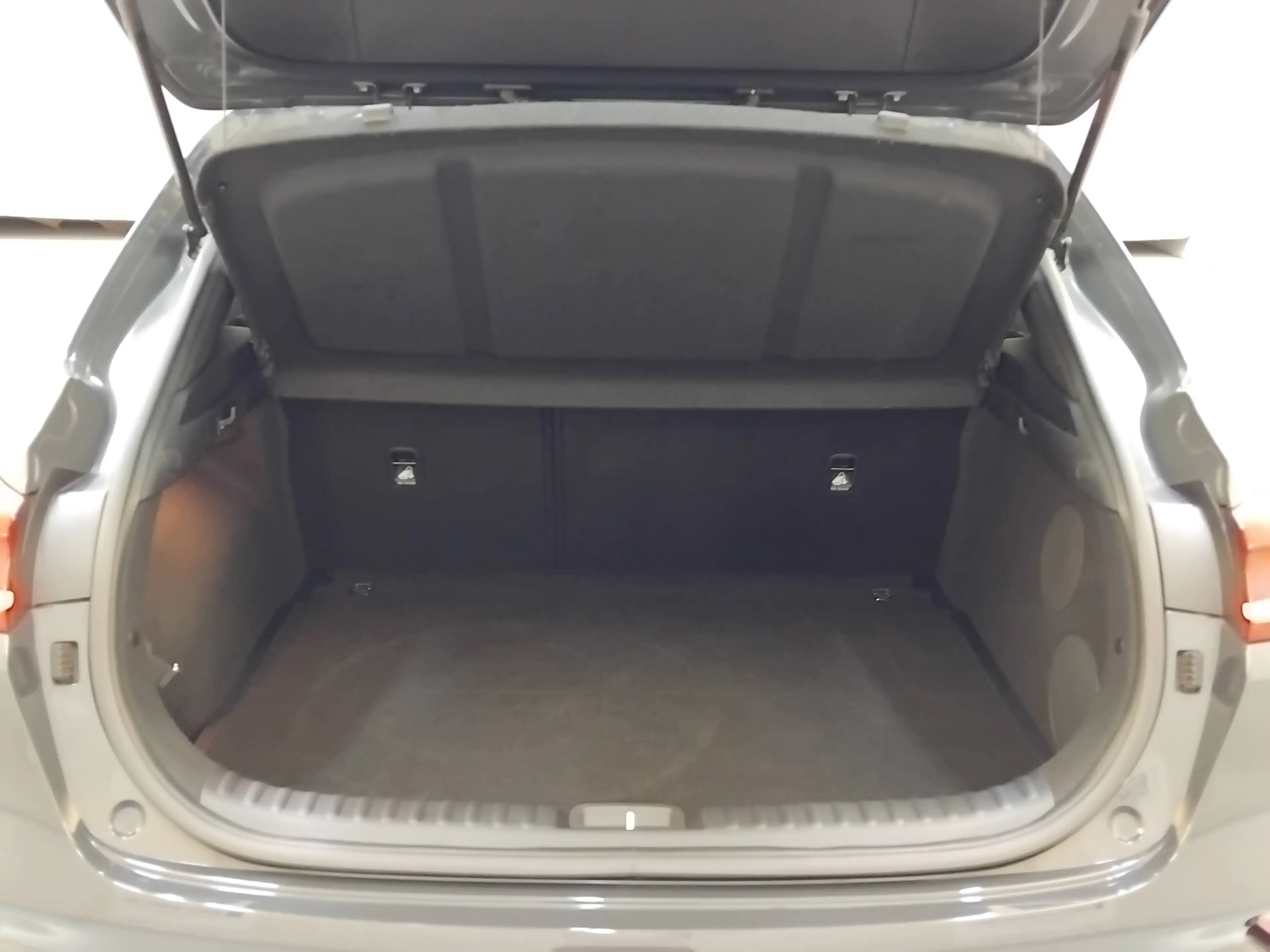 Kia XCeed — photo 7