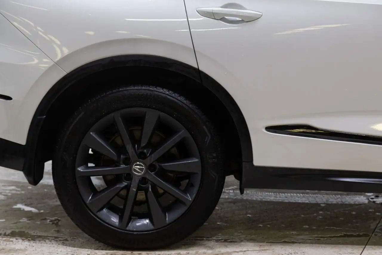 Acura MDX снимка Acura MDX