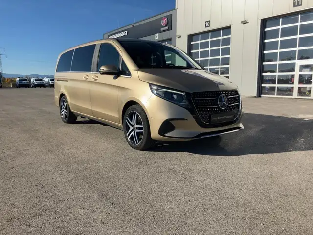 Mercedes-Benz V 300 d 4MATIC AVANTGARDE Lang W-Paket AHK Sitzlü Ansicht 5