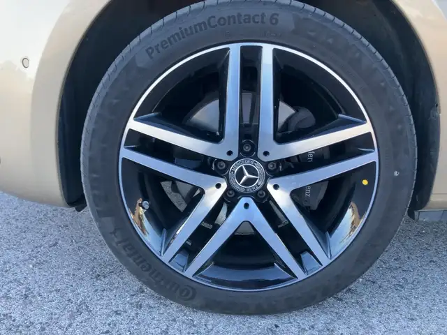 Mercedes-Benz V 300 d 4MATIC AVANTGARDE Lang W-Paket AHK Sitzlü Ansicht 18