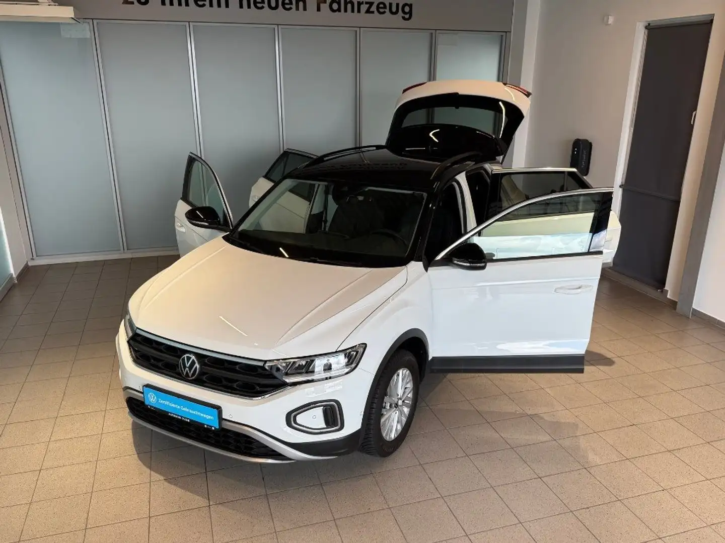 Volkswagen T-Roc 1.0 TSI Life LED, Digital Cockpit, ACC Weiß - 2