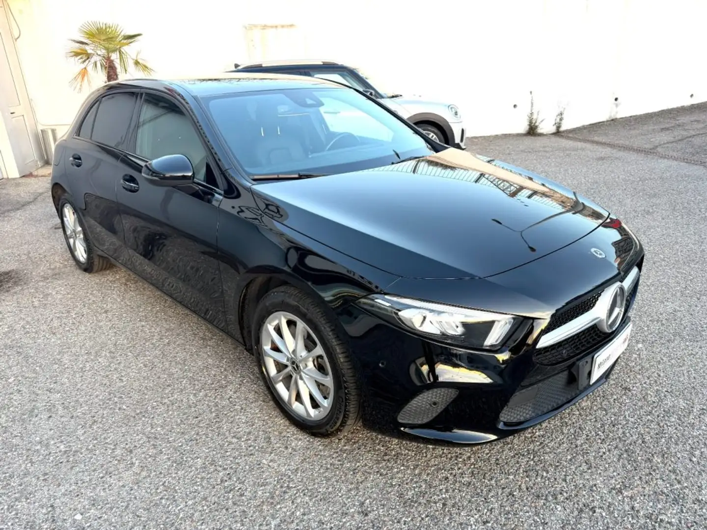 Mercedes-Benz A 250 e EQ-Power Auto. Business Extra *OFFERTA PROMO* Noir - 2