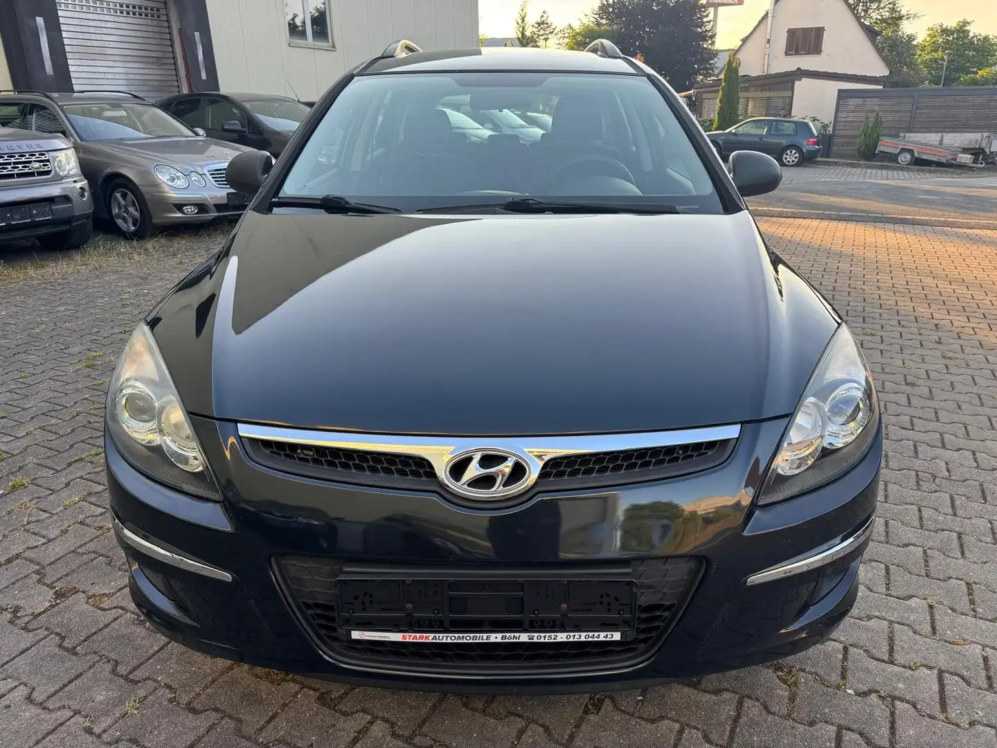 Hyundai i30 i30cw 1.6 Edition Plus Noir - 2
