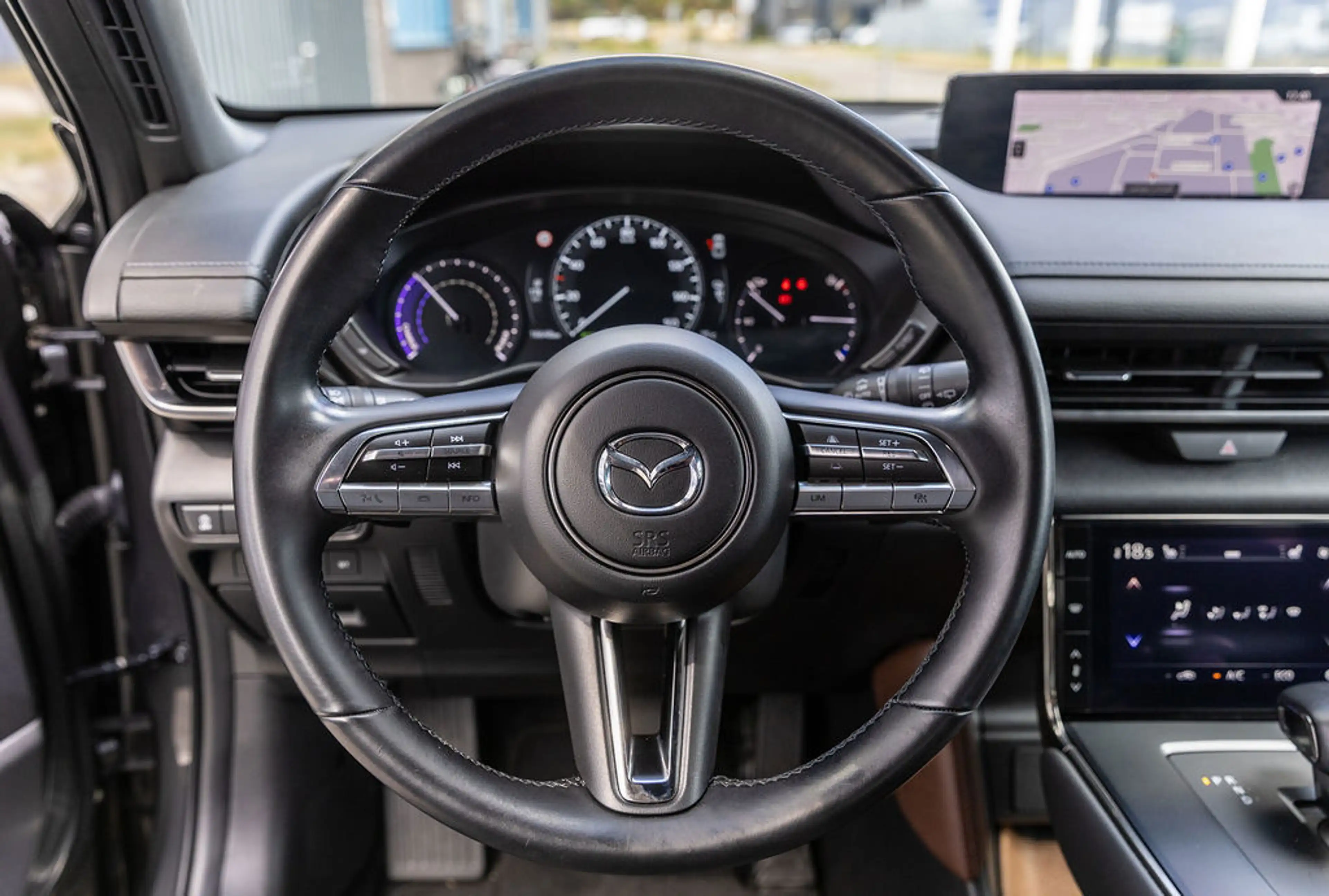 Mazda MX-30 E-SkyActiv EV 145 Advantage 36 kWh — photo 32