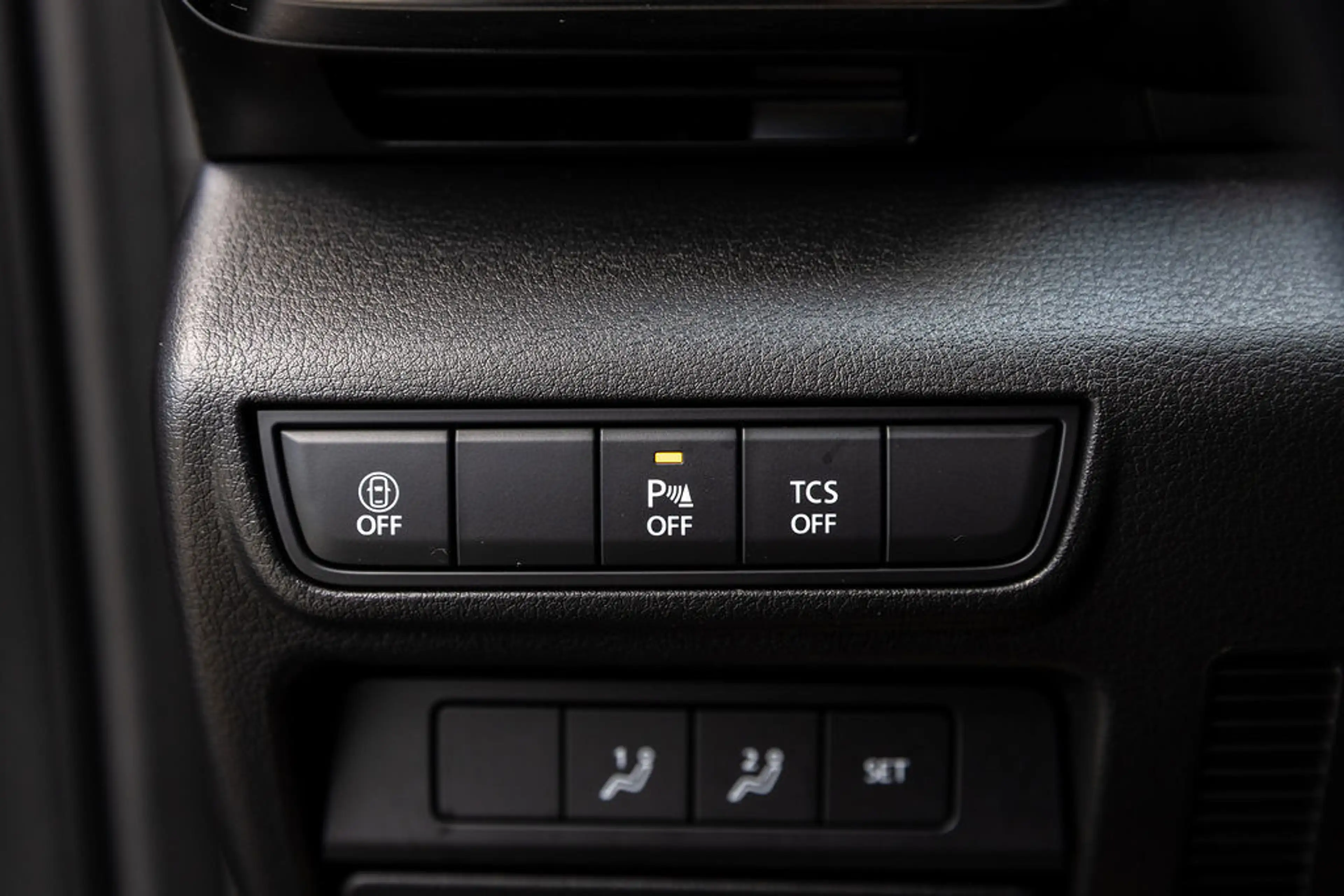 Mazda MX-30 E-SkyActiv EV 145 Advantage 36 kWh — photo 13