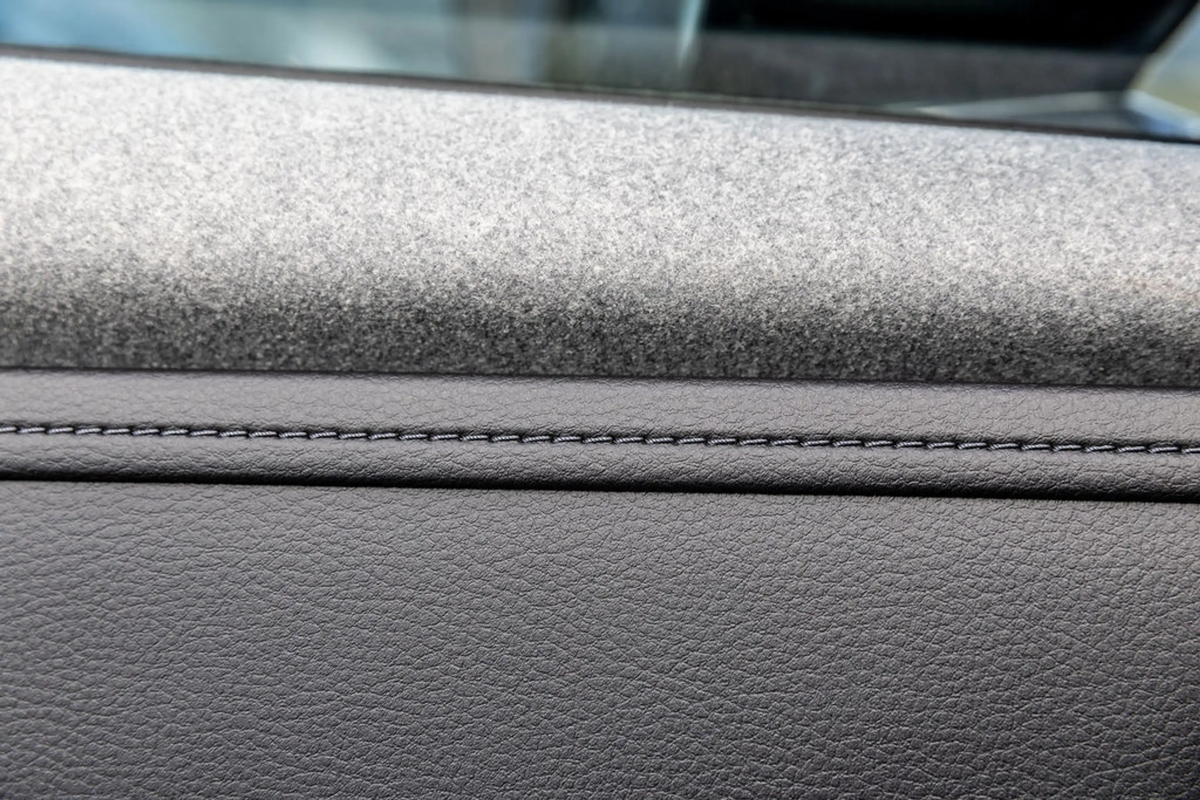 Mazda MX-30 E-SkyActiv EV 145 Advantage 36 kWh — photo 12