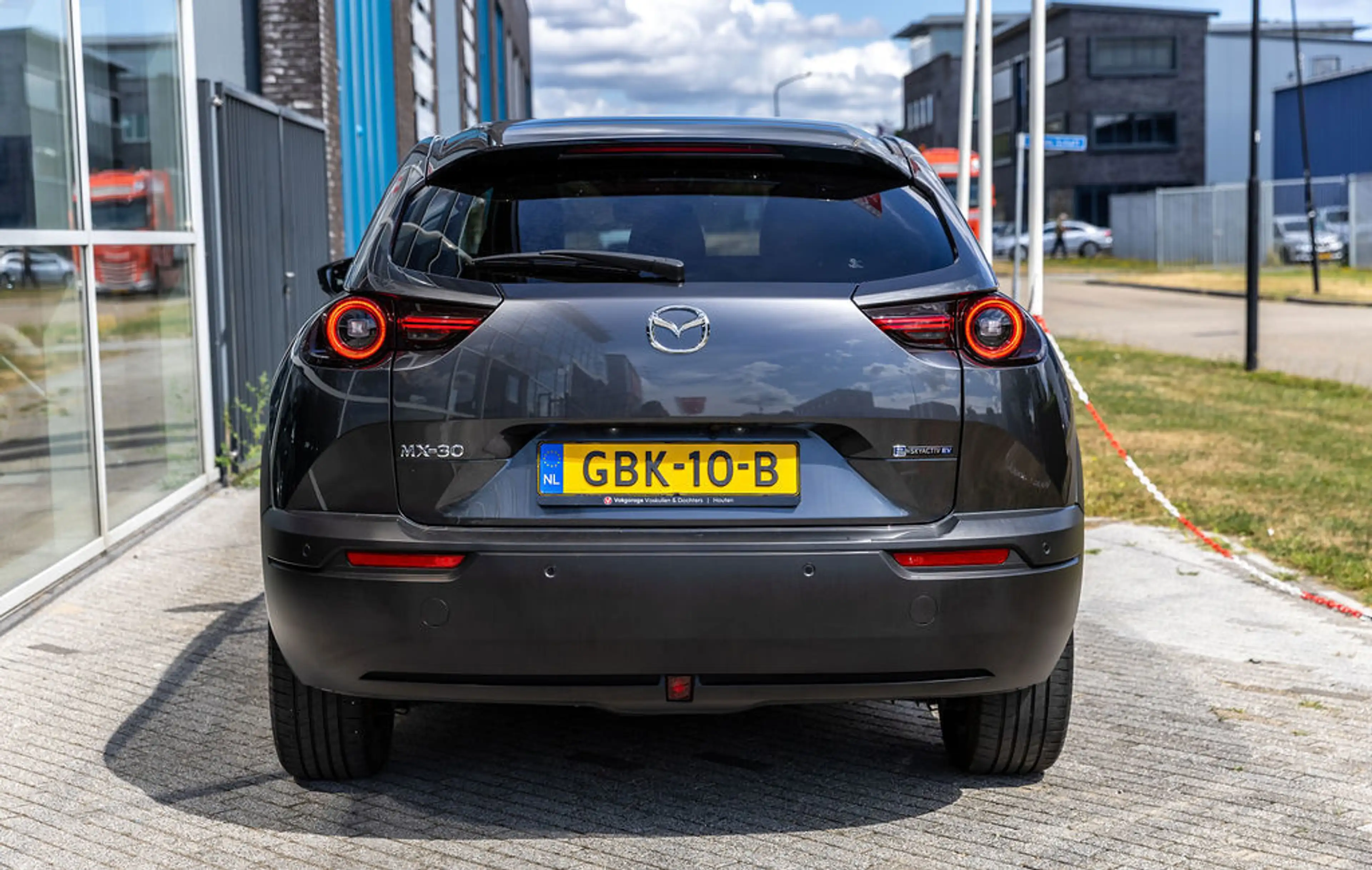 Mazda MX-30 E-SkyActiv EV 145 Advantage 36 kWh — photo 43