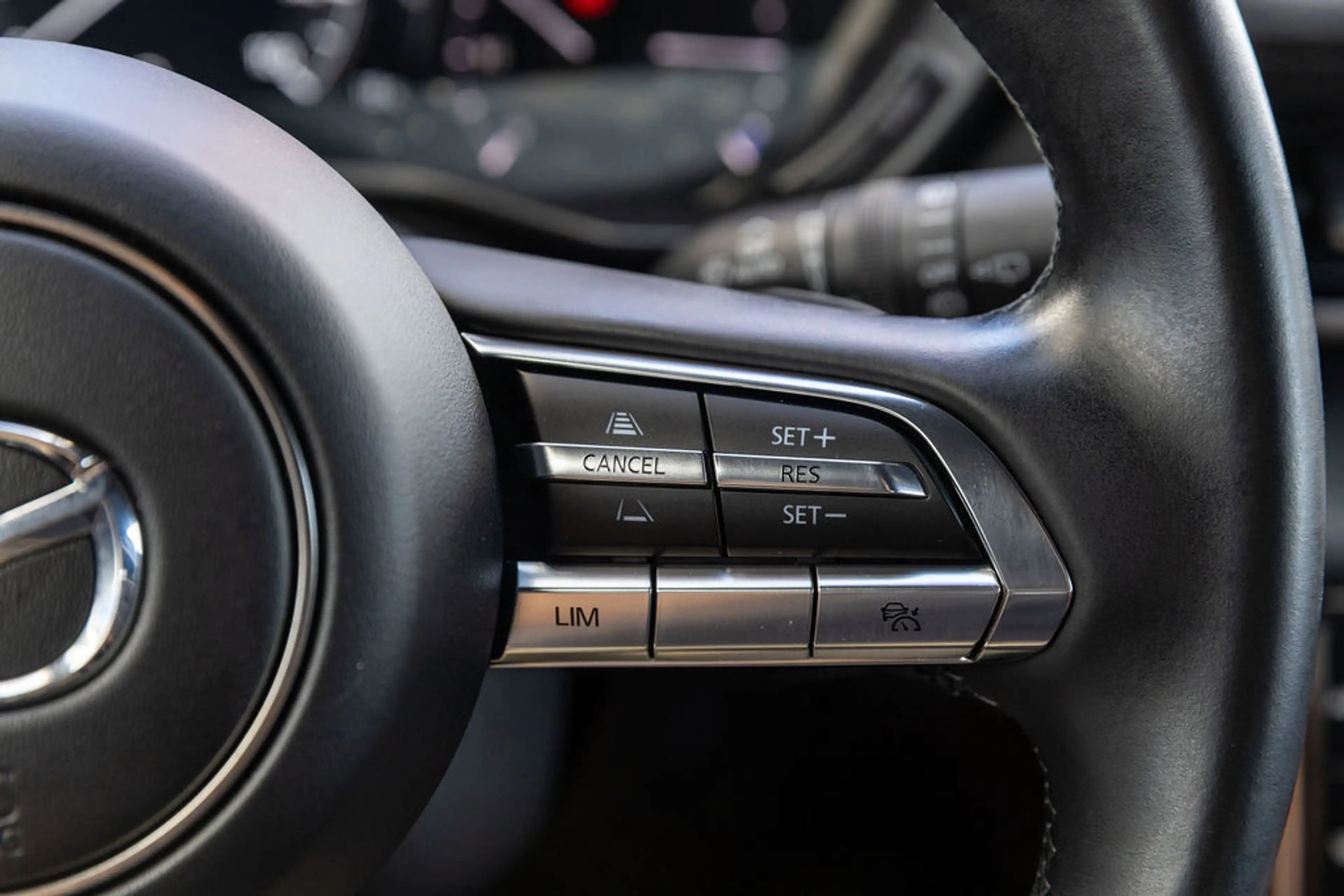 Mazda MX-30 E-SkyActiv EV 145 Advantage 36 kWh — photo 15