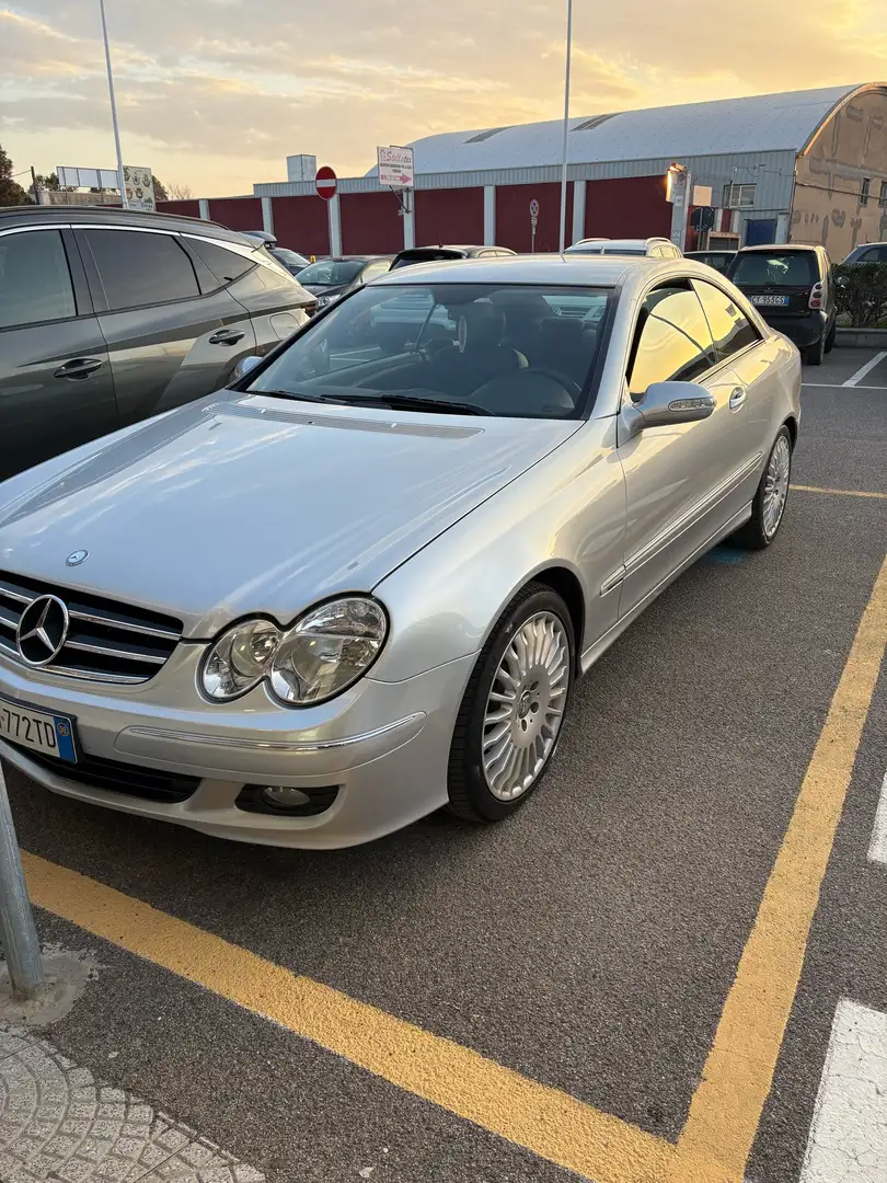 Mercedes-Benz CLK 320 Coupe cdi V6 Avantgarde - 1