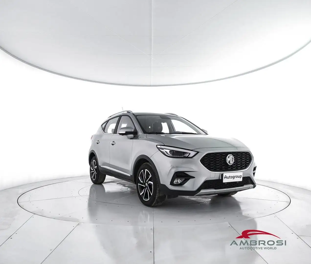 MG ZS ZS 1.5 Luxury Plateado - 2