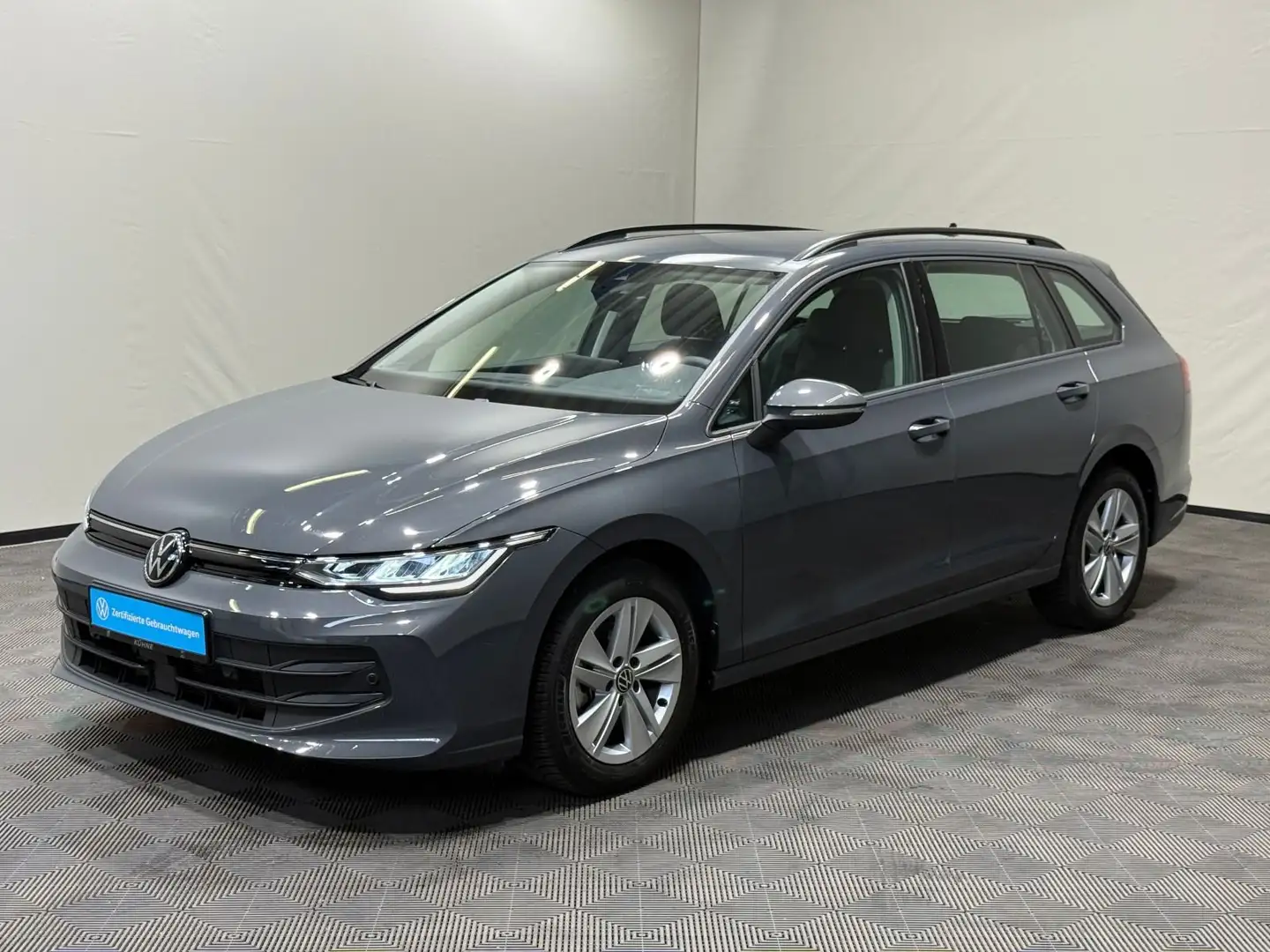 Volkswagen Golf Variant Life 1.5 TSI | LED NAVI APP-CONNECT Grijs - 2