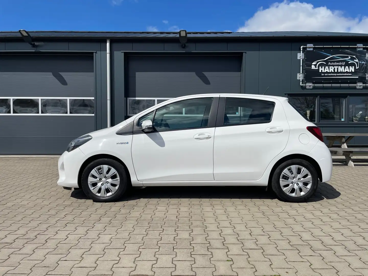 Toyota Yaris 1.5 Hybrid Aspiration Automaat !!! Wit - 2