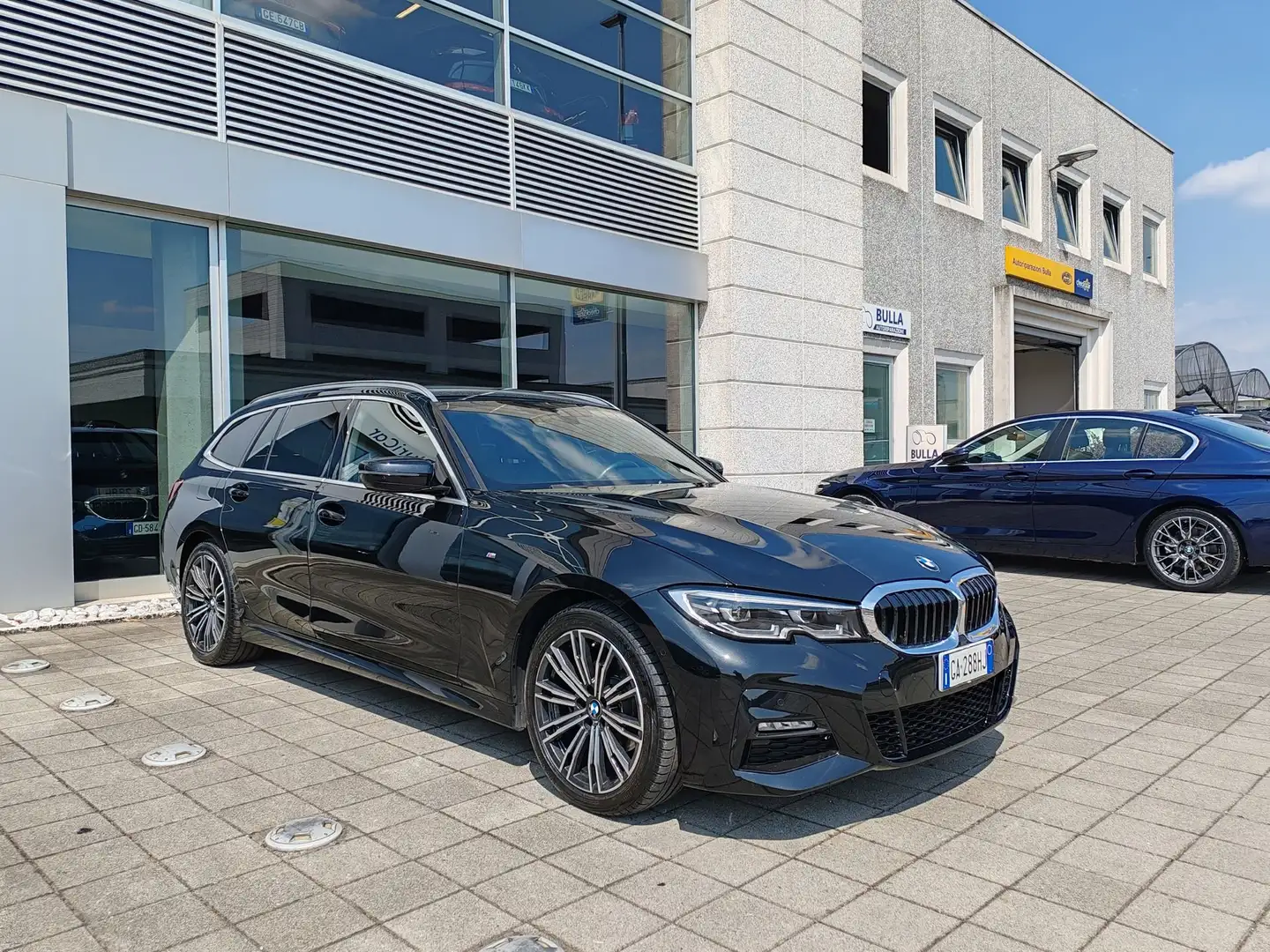 BMW 320 d Msport xDrive auto Touring FariLED Pelle Camera Nero - 2