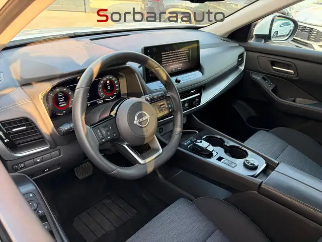Nissan X-Trail view 10