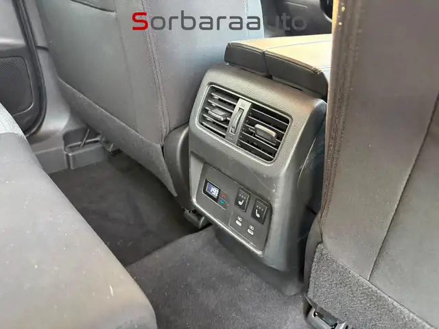 Nissan X-Trail view 22