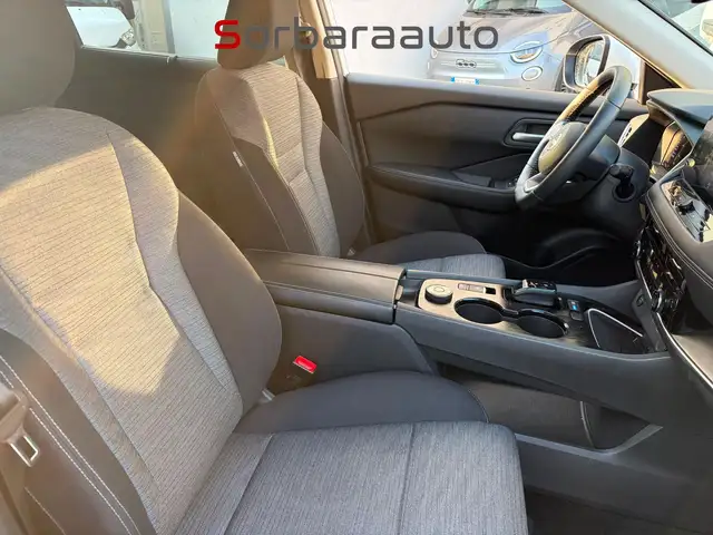 Nissan X-Trail view 20