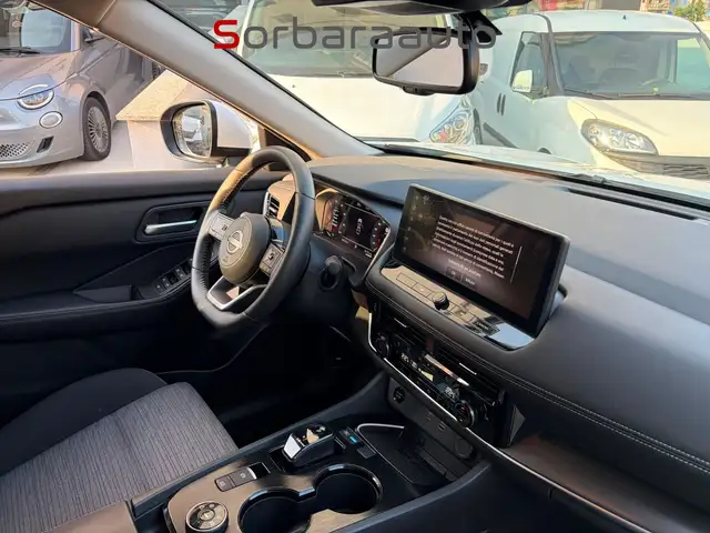 Nissan X-Trail view 12