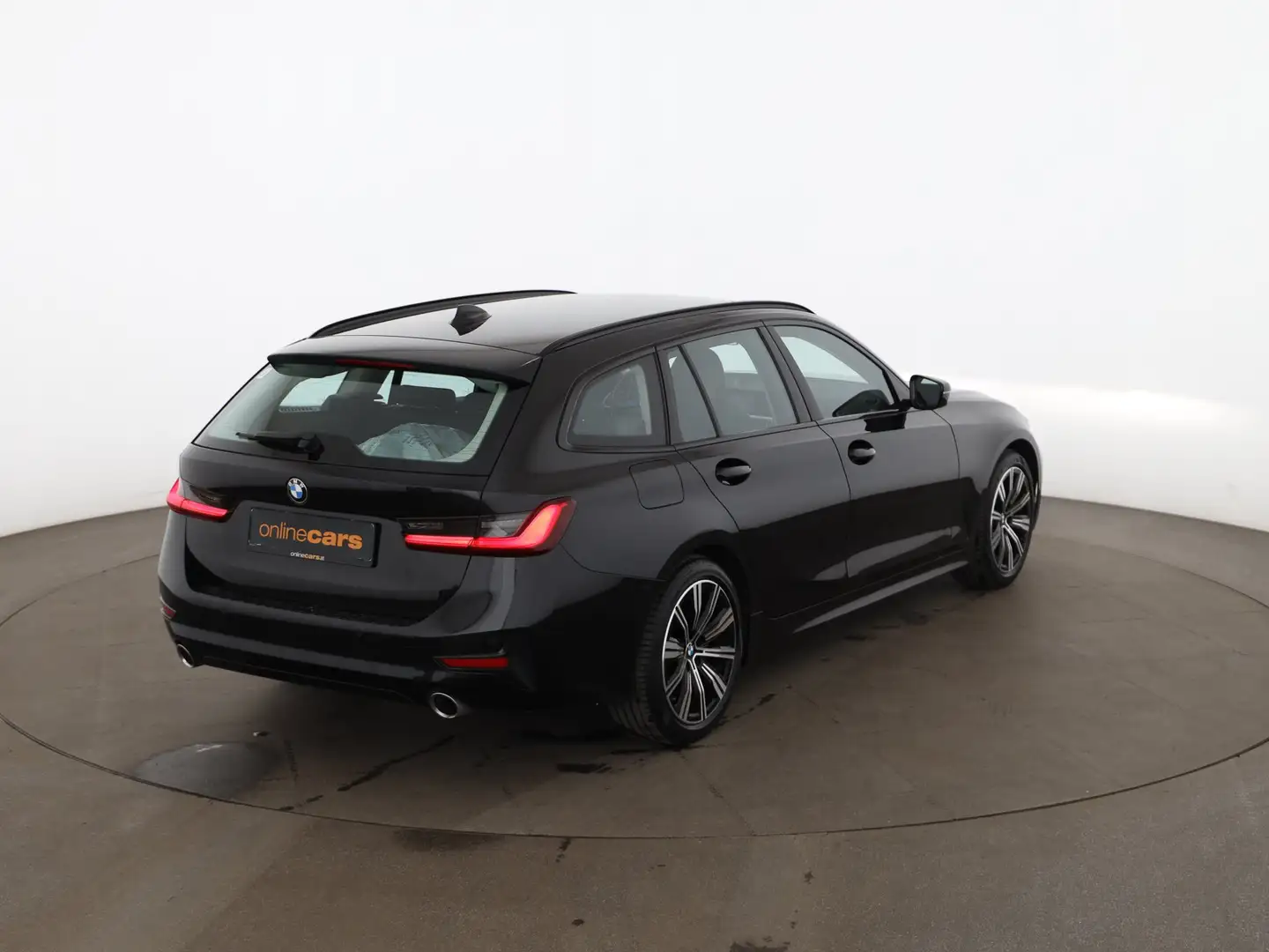 BMW 320 d Touring xDrive Sport Line Aut LED LEDER NAVI Schwarz - 2
