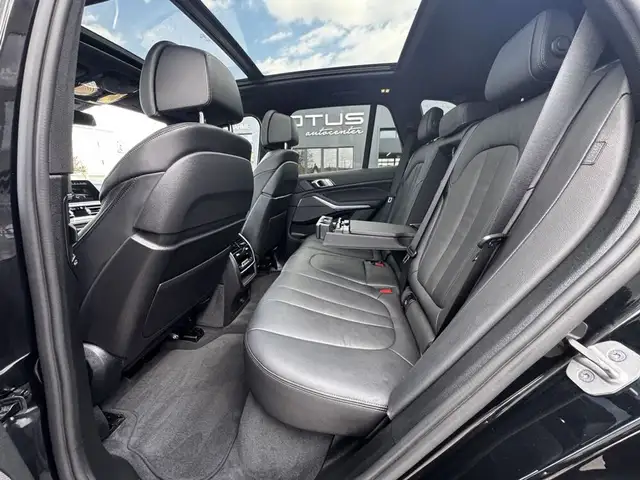 BMW X5 xDrive 45e M Sport Pano, Hub, Harman, KeylessGO Ansicht 10