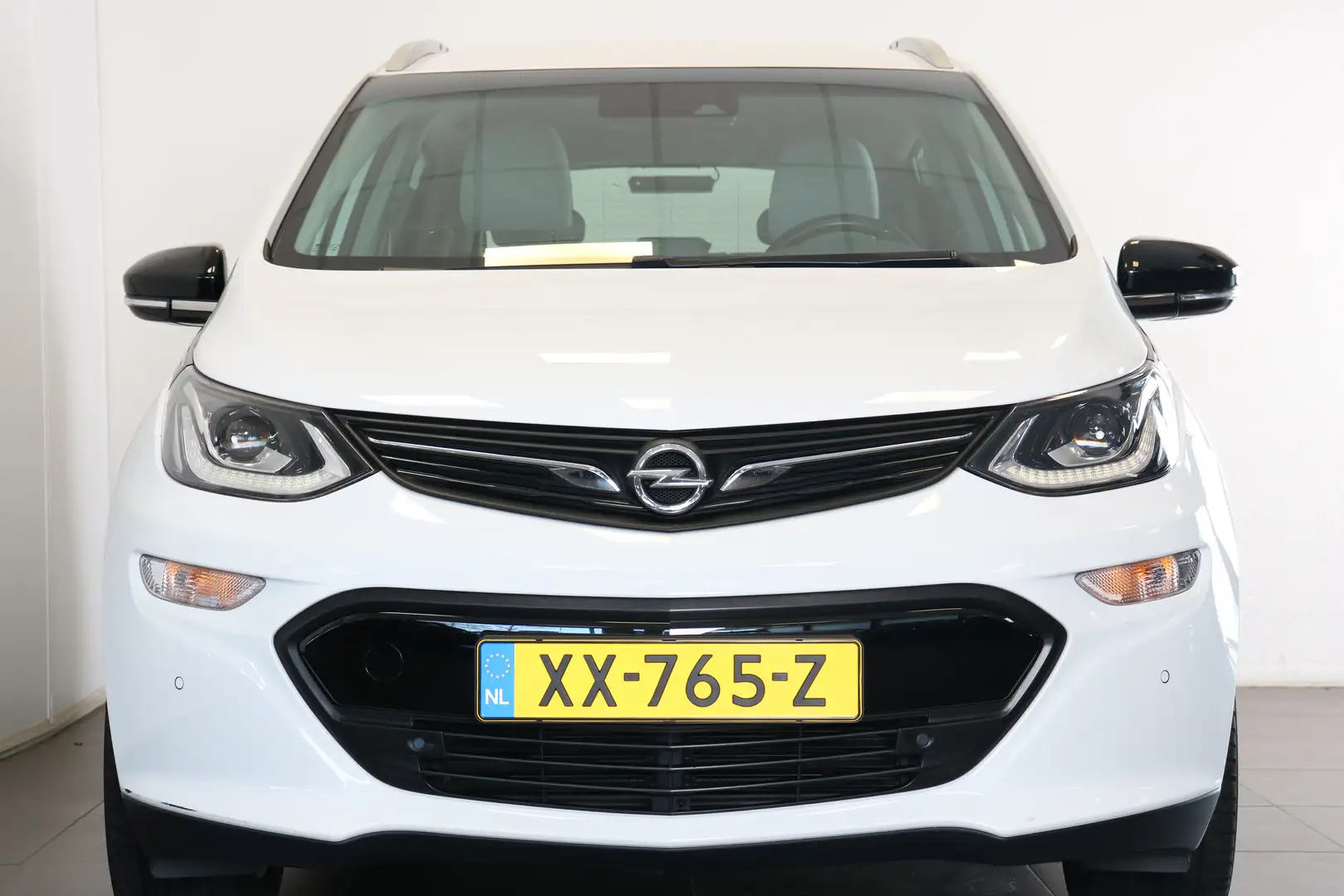 Opel Ampera-E Business executive 60 kWh 204 | Camera | Voorstoel Weiß - 2