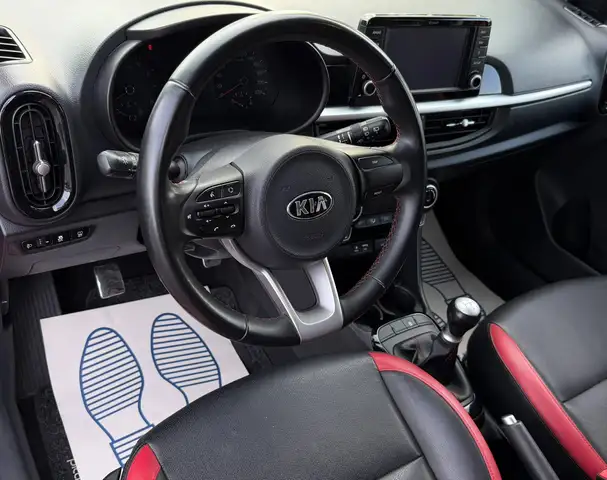 Kia Picanto view 5