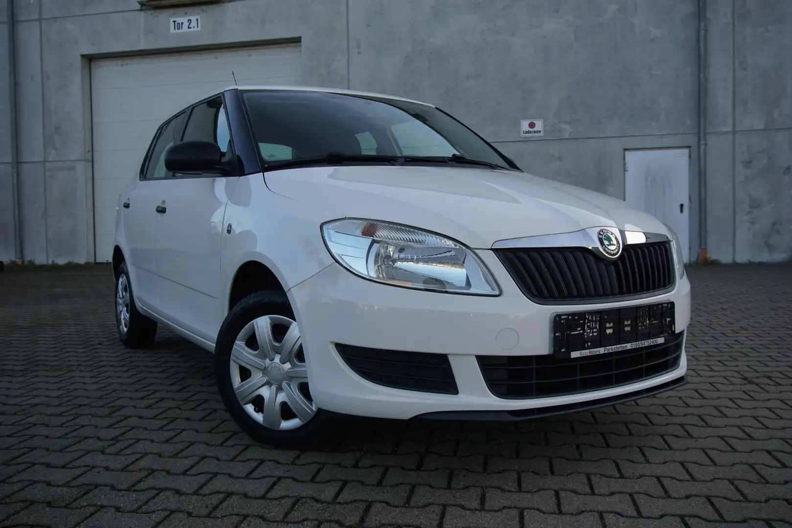 Skoda Fabia Classic 44kW Radio Klima 1.Hand Weiß - 1