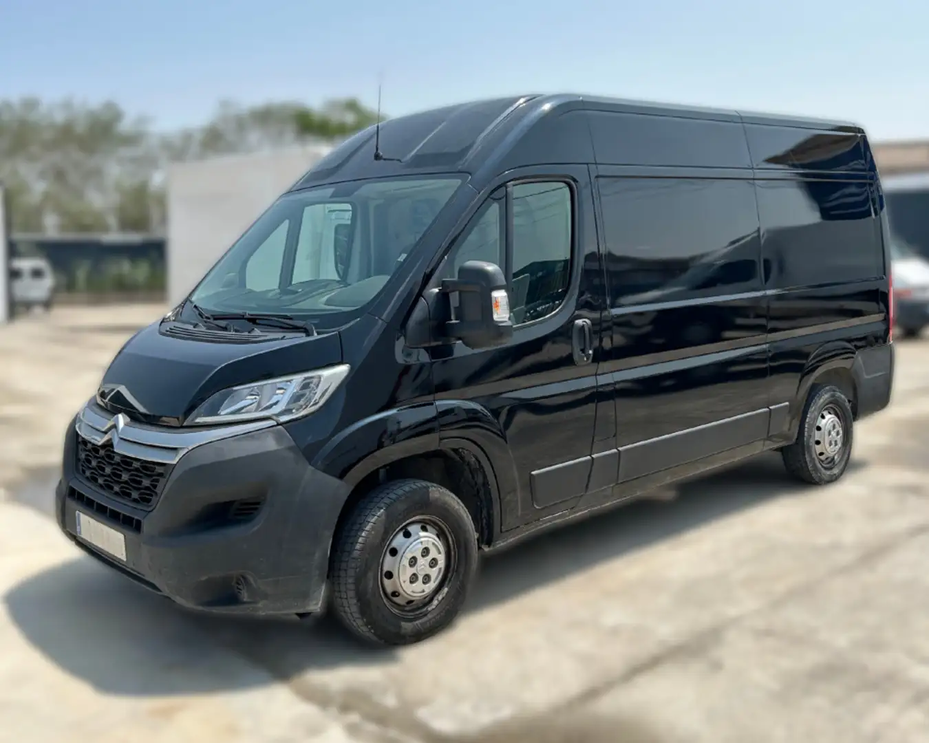 Citroen Jumper Chasis Cb. 2.2BlueHDi 35 L2S 140 Negro - 1