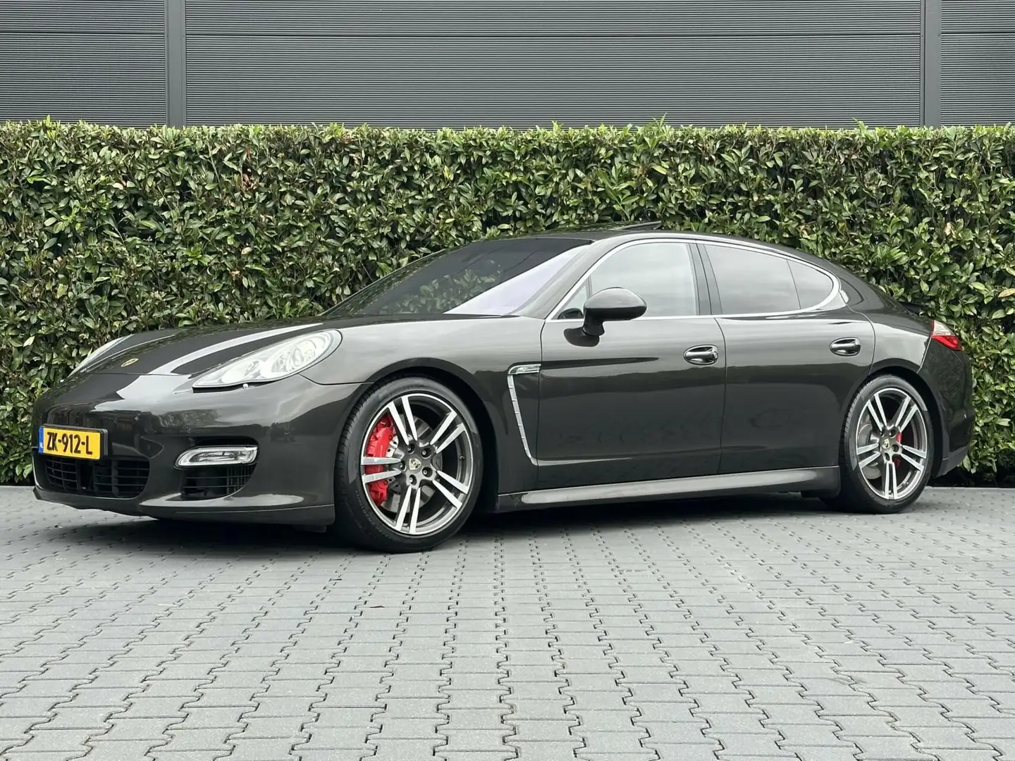 Porsche Panamera 4.8 Turbo, PANO, XENON, LEDER/ALCANTARA, SPORTCHRO Grijs - 1