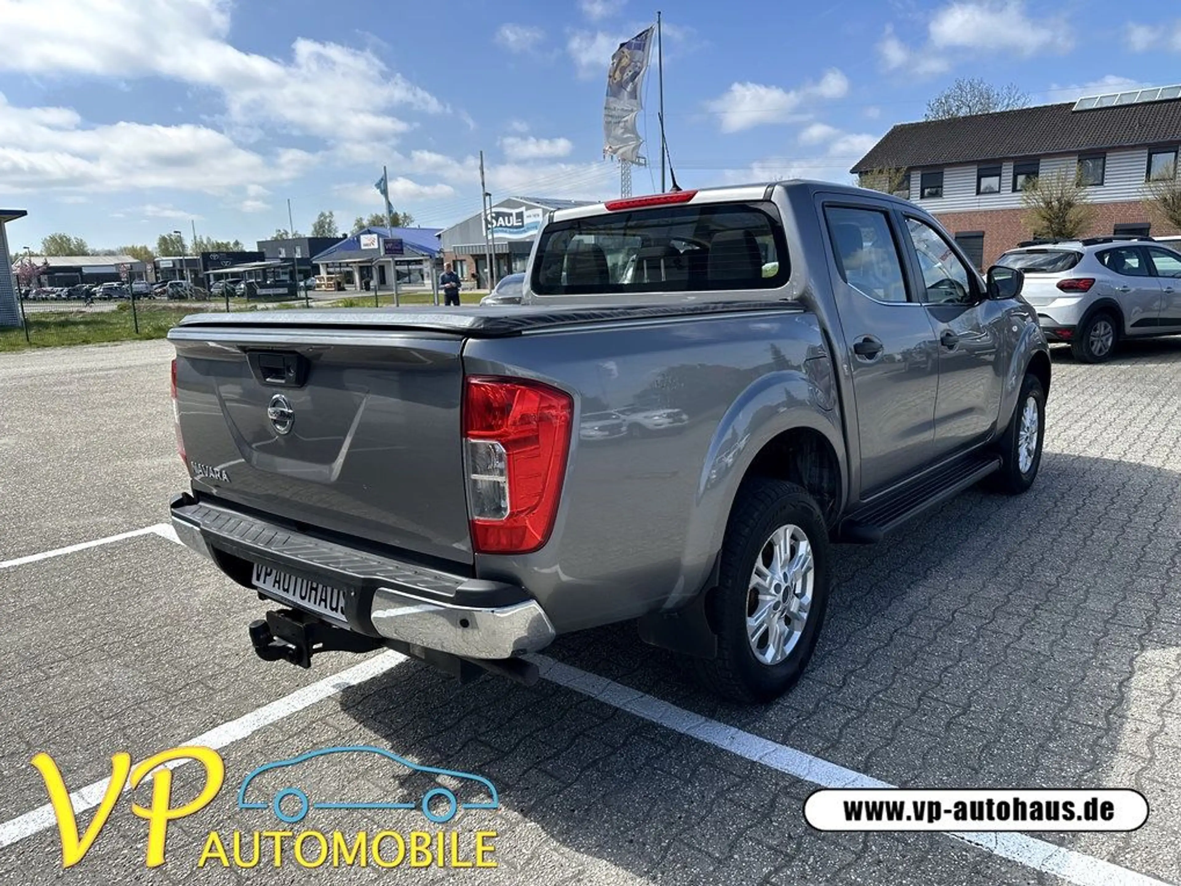 Nissan Navara NP300 Acenta Double Cab 4x4 AHK 3,5t — photo 6