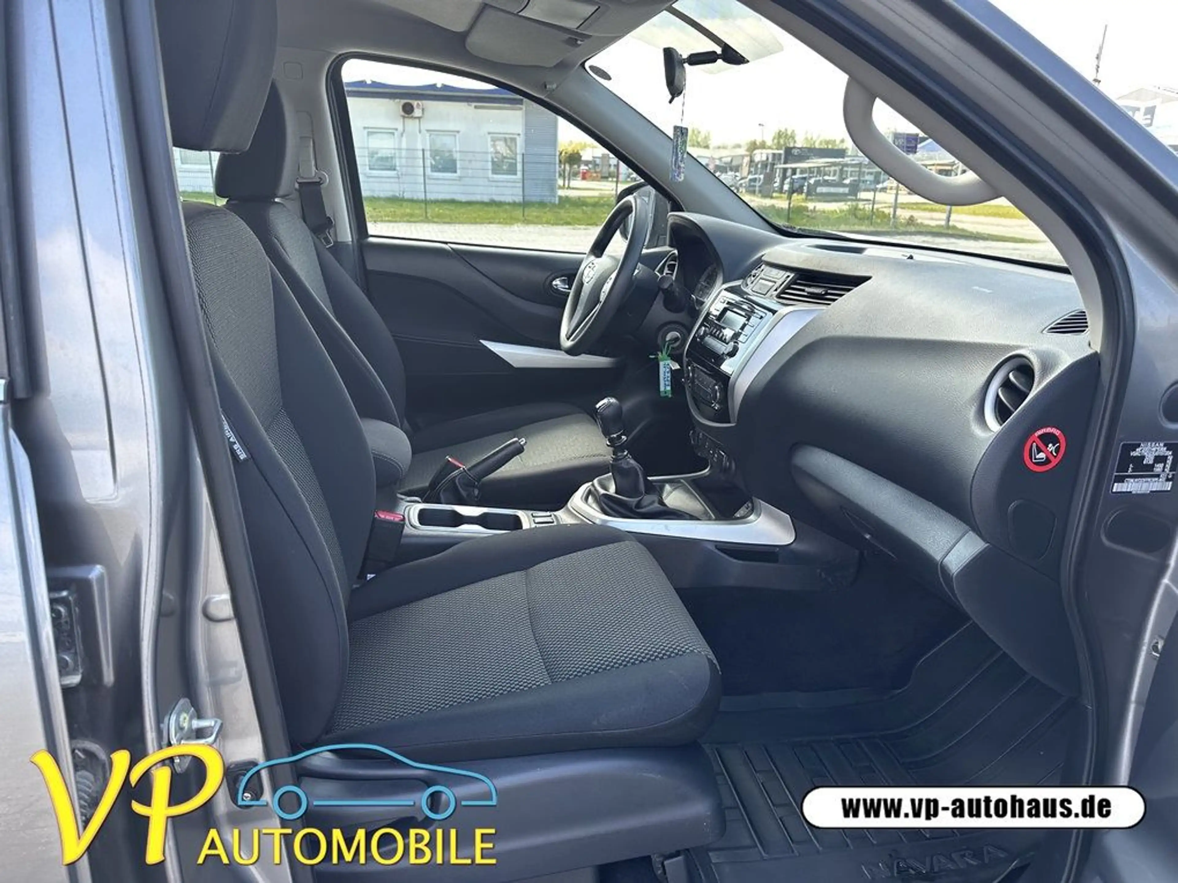 Nissan Navara NP300 Acenta Double Cab 4x4 AHK 3,5t — photo 13