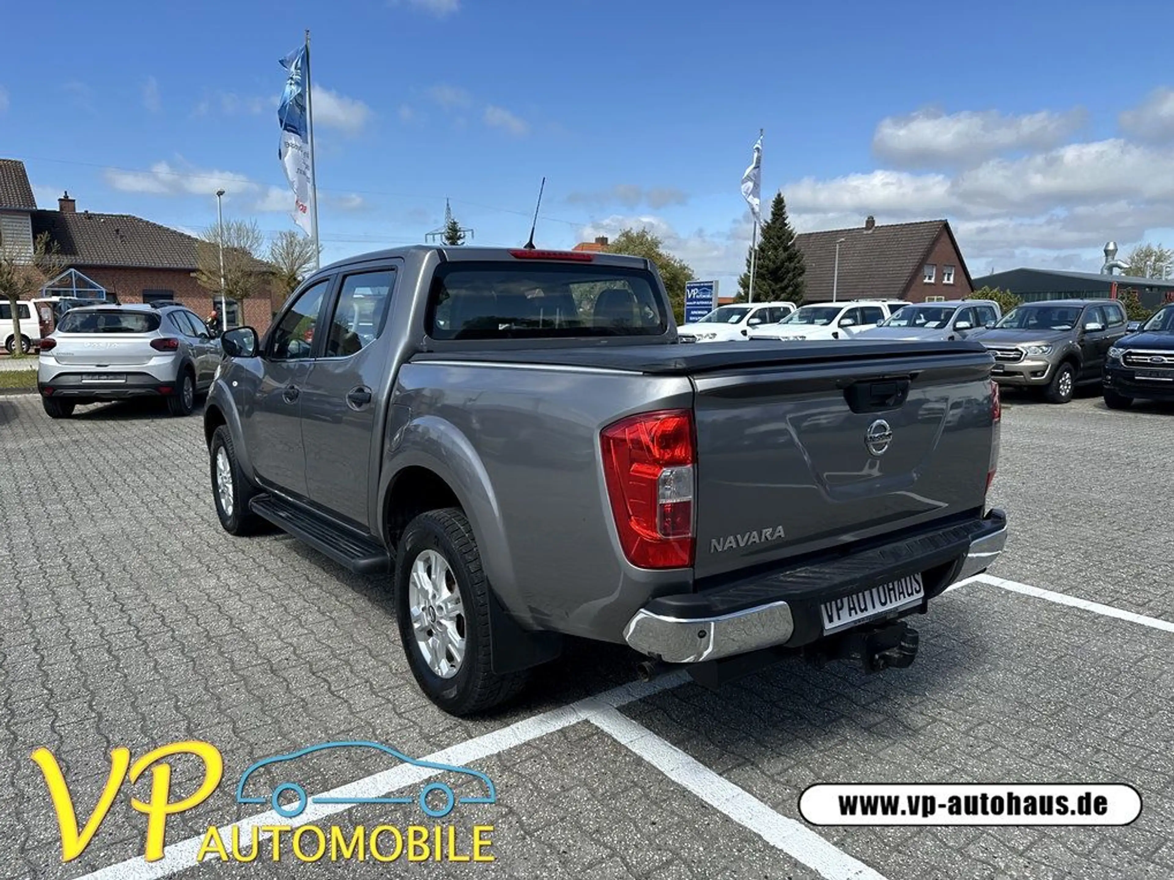 Nissan Navara NP300 Acenta Double Cab 4x4 AHK 3,5t — photo 5