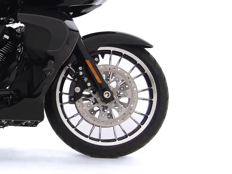 Harley-Davidson Road Glide - foto 4