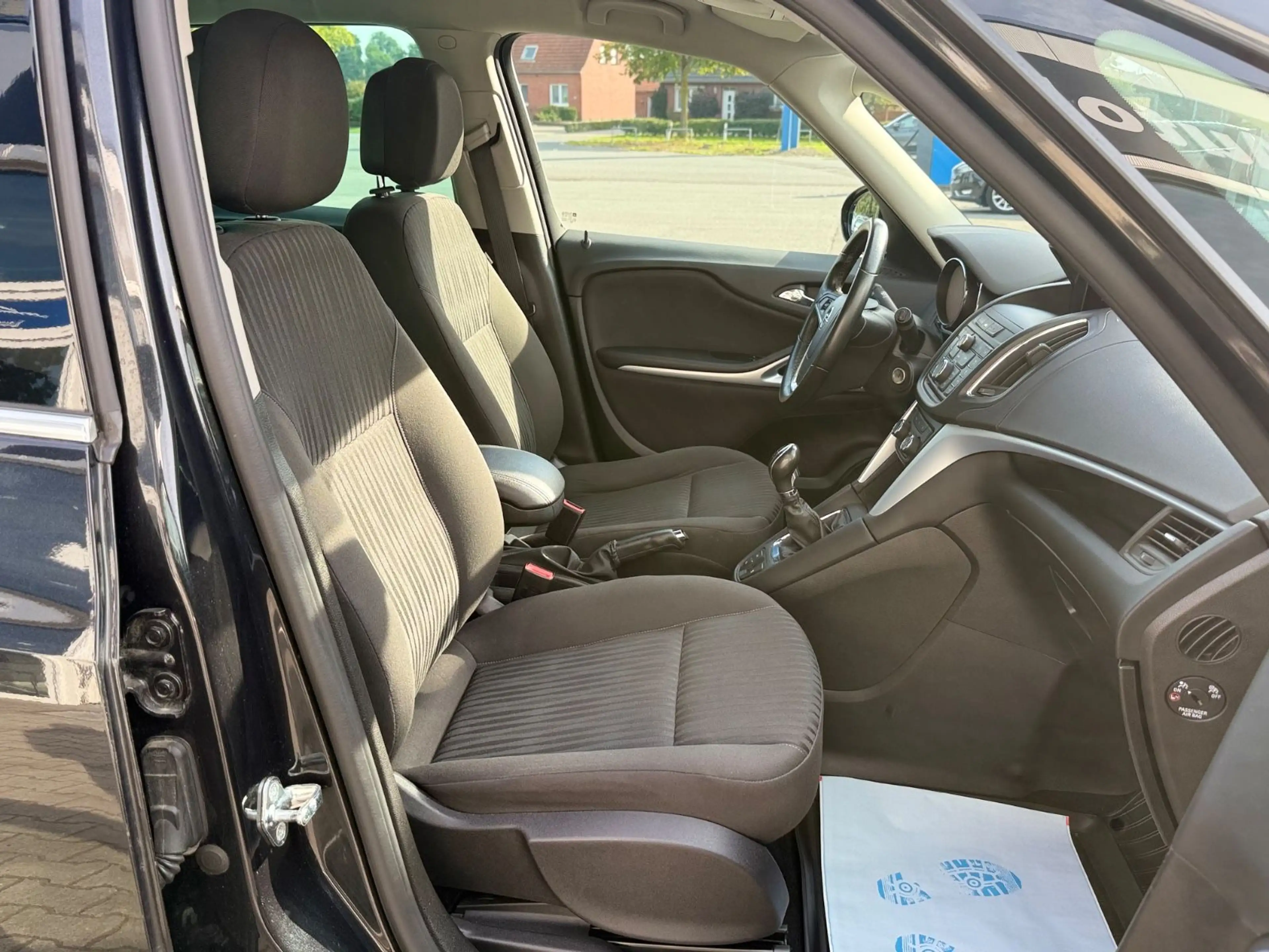 Opel Zafira C Tourer Edition* 7 Sitzer*AHK* Bi Xenon* — photo 12