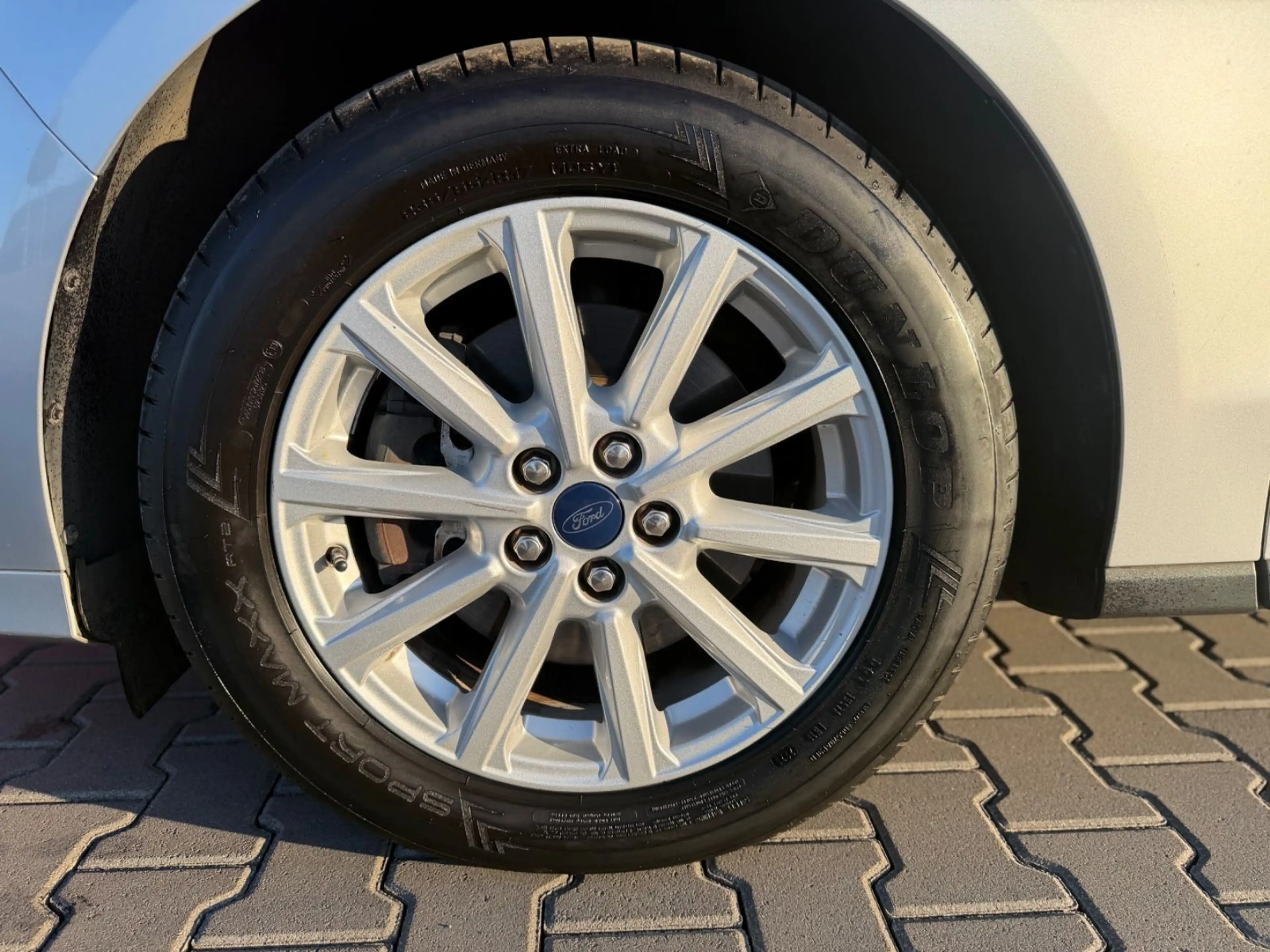 Ford S-Max 2.0 TDCi Automatik LED/XEN 1Hand Navi Temp PDC — photo 11