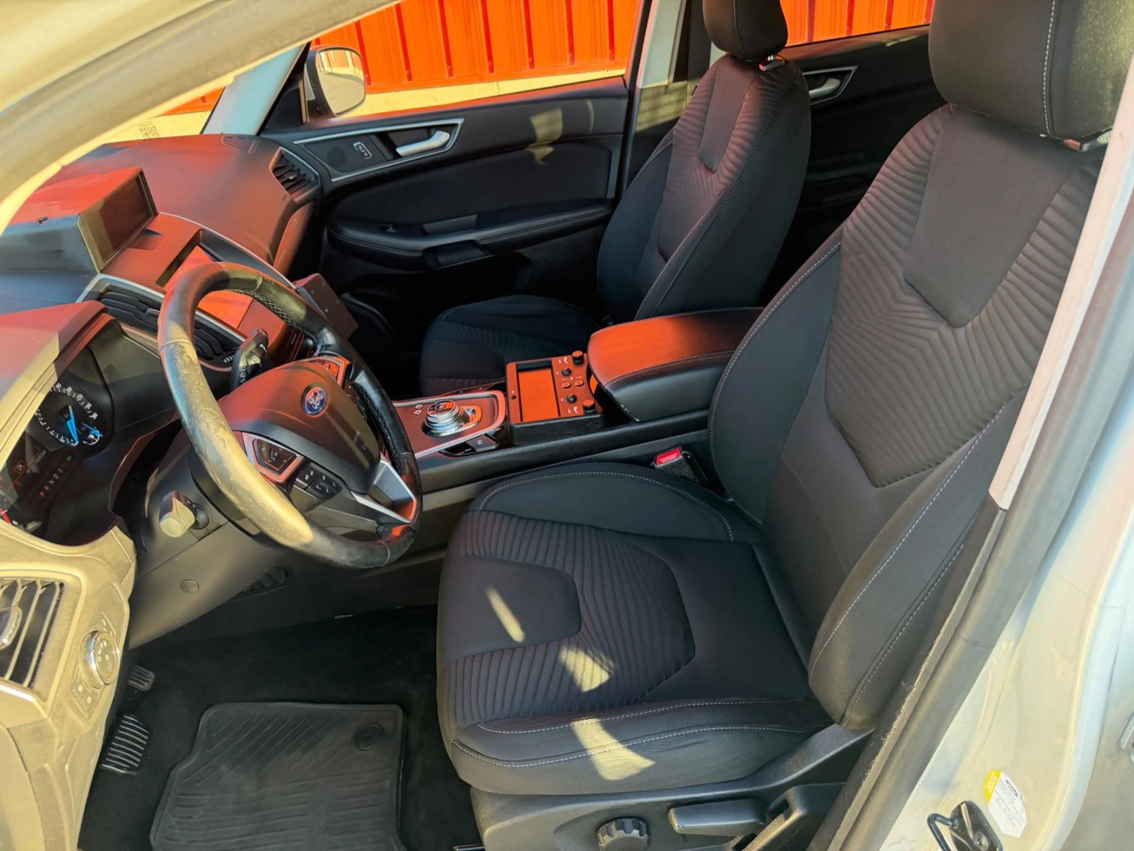 Ford S-Max 2.0 TDCi Automatik LED/XEN 1Hand Navi Temp PDC — photo 14